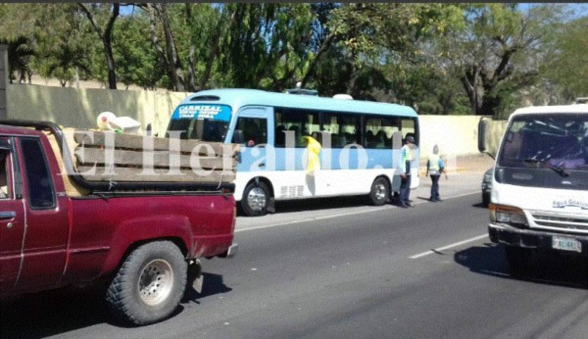 Matan a universitario tras asalto a bus en el bulevar Fuerzas Armadas de la capital de Honduras