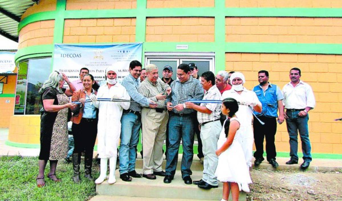 Inauguran nueva planta de procesamiento de carne