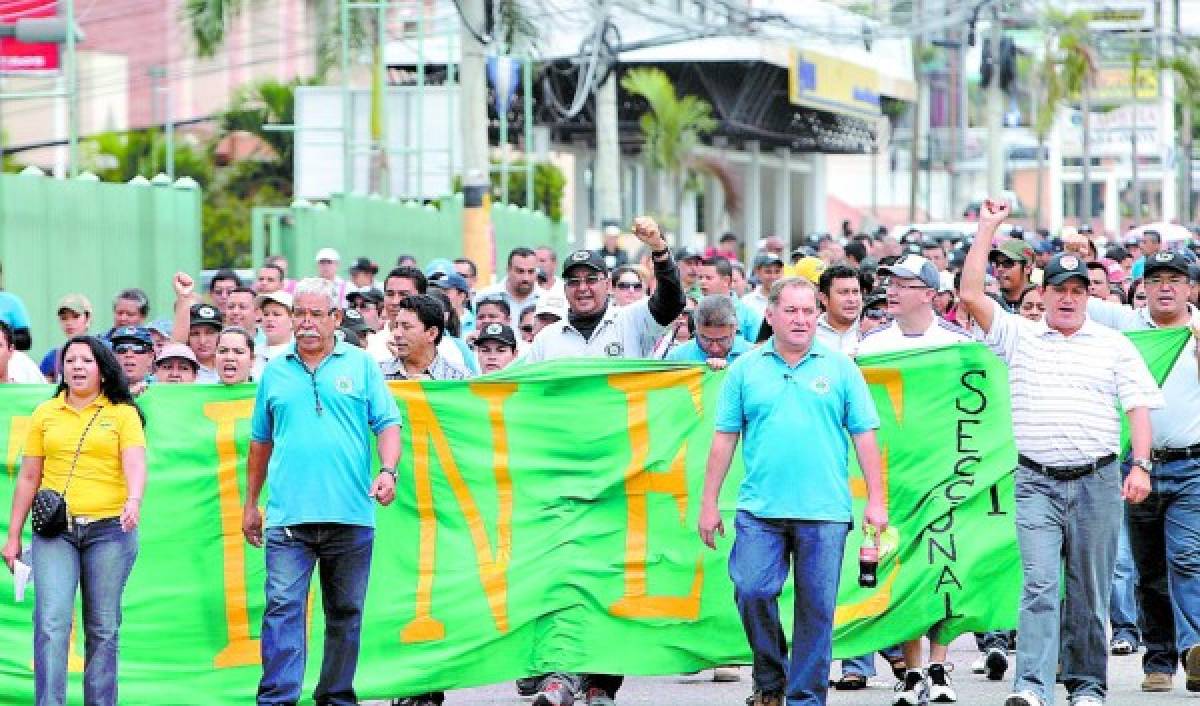 Honduras: Trabajadores rechazan despidos en la ENEE