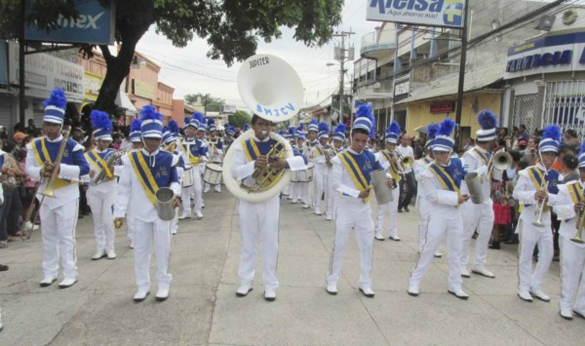 Institutos públicos retoman desfiles de Independencia