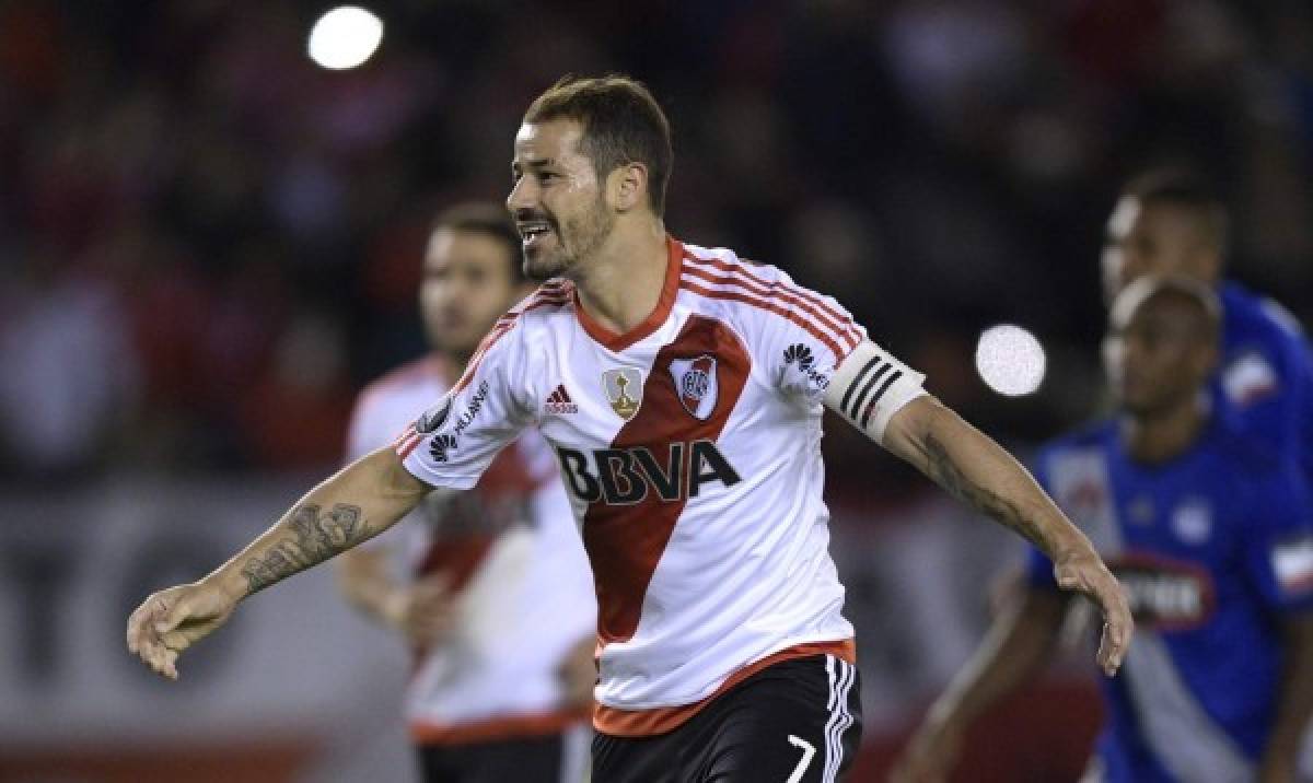 Mora tuvo un largo recorrido con River Plate, con quienes conquistó nueve títulos. Foto: AFP