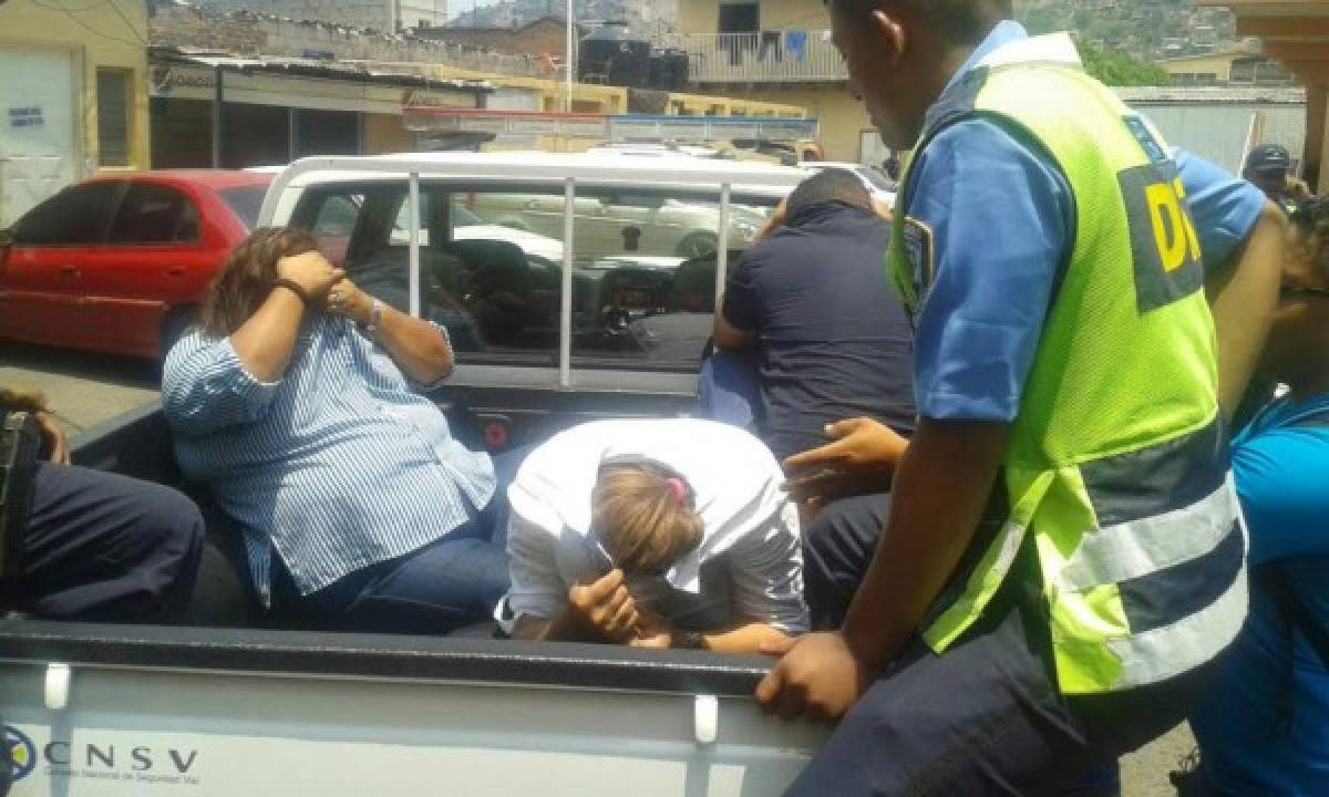 Capturan banda de timadores que operaba en escuelas