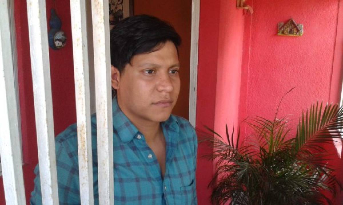 Hazaña: 17 intentos fallidos no detienen a hondureño que busca el 'sueño americano'