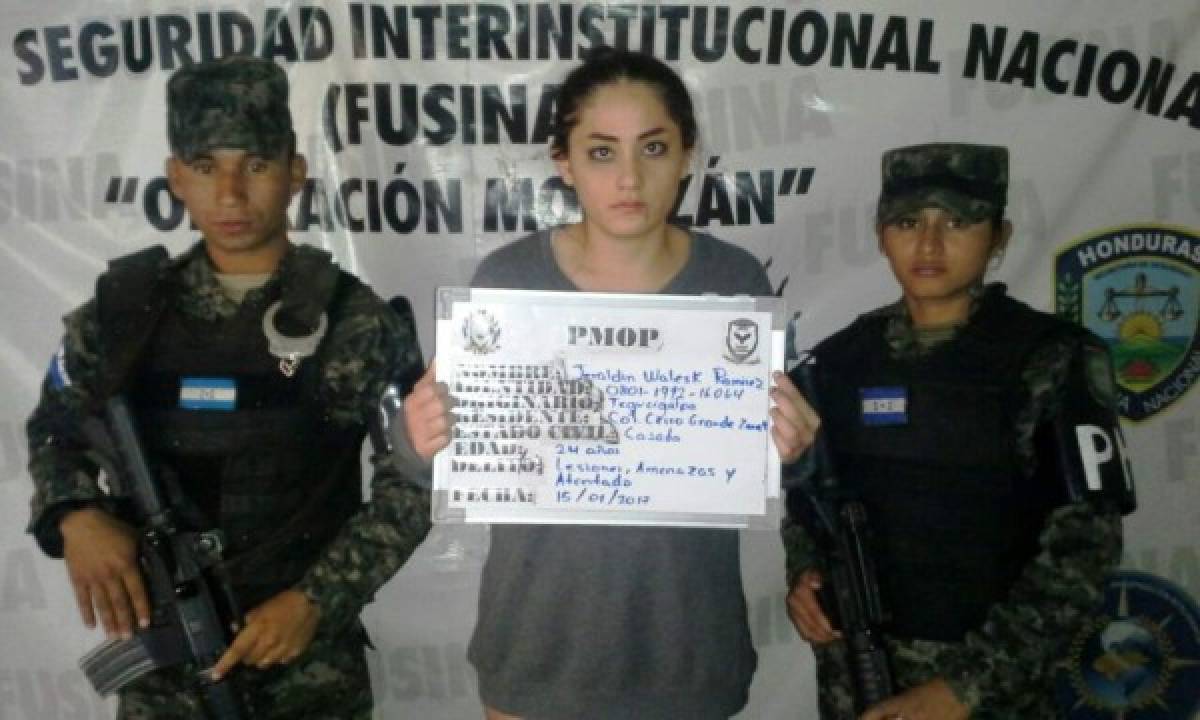 Jeraldine Waleska Ramírez Aguilar (25) fue detenida al acompañar al sospechoso (Foto: PM/ El Heraldo Honduras/ Noticias de Honduras)