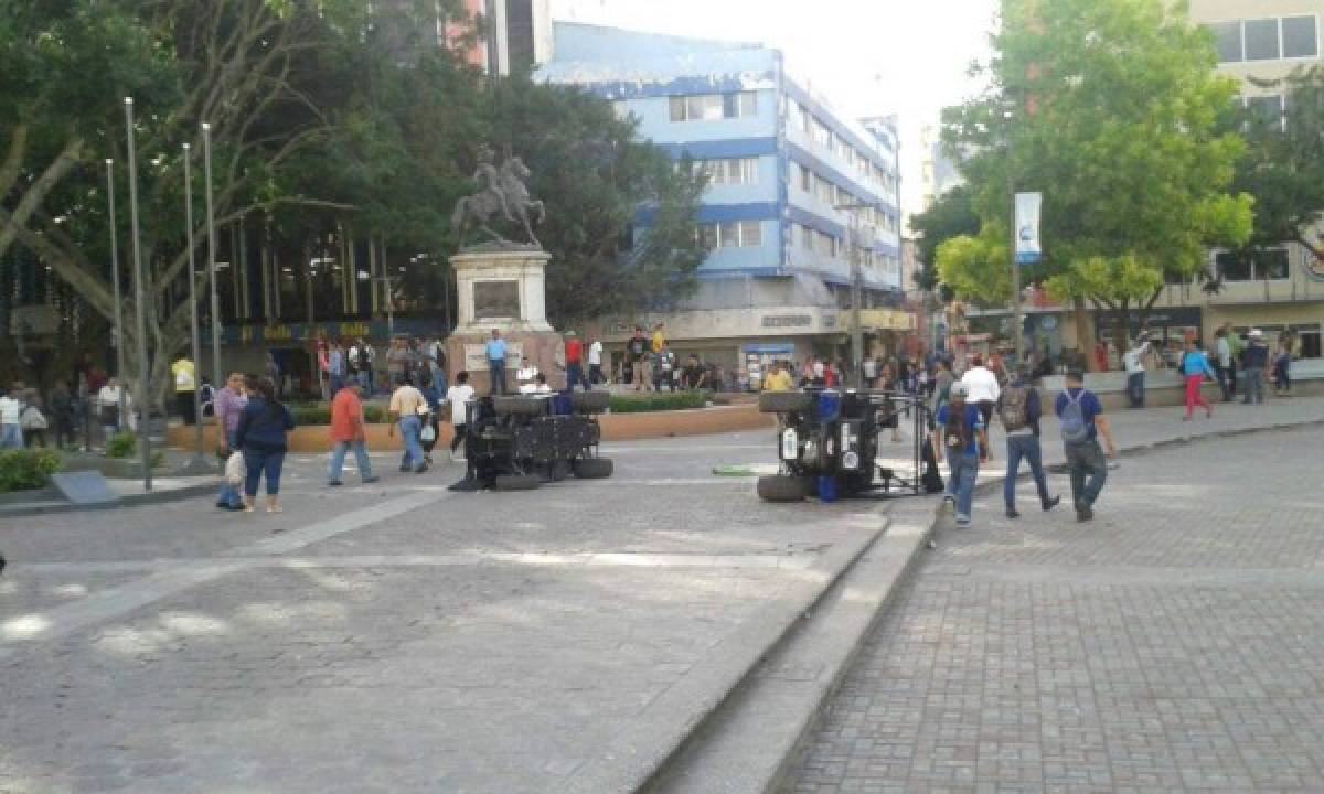 Zafarrancho en el centro de Tegucigalpa entre policías municipales y vendedores