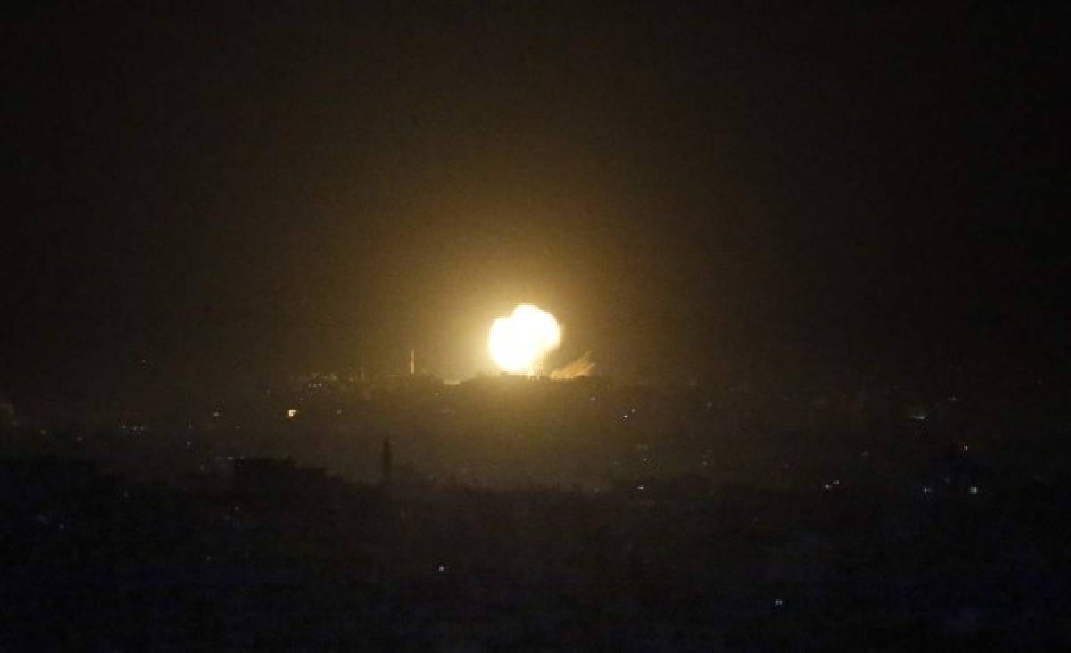 Israel intensifica ataques en Gaza y deja 14 muertos
