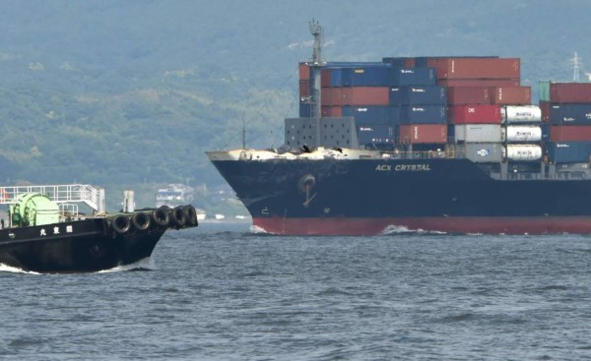 Continúa búsqueda de 7 marinos de EEUU tras choque de buques en mar de Japón 