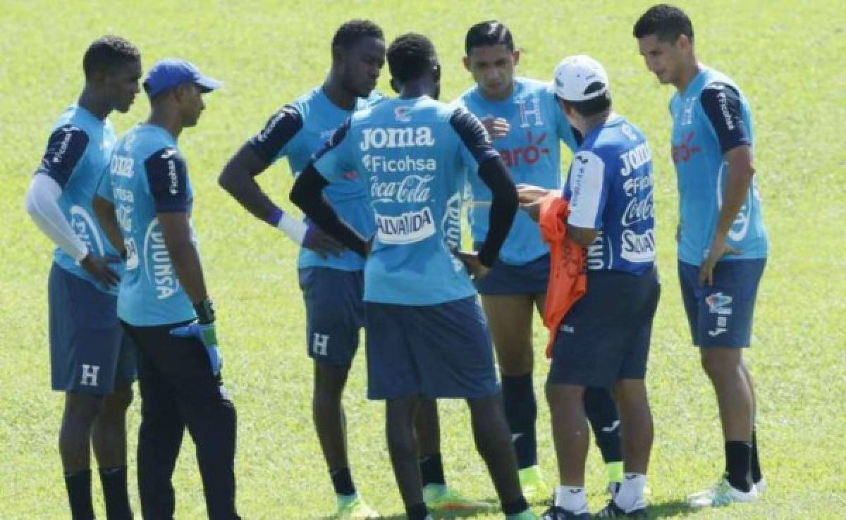 La Selección de Honduras saldrá sin su tridente contra Canadá