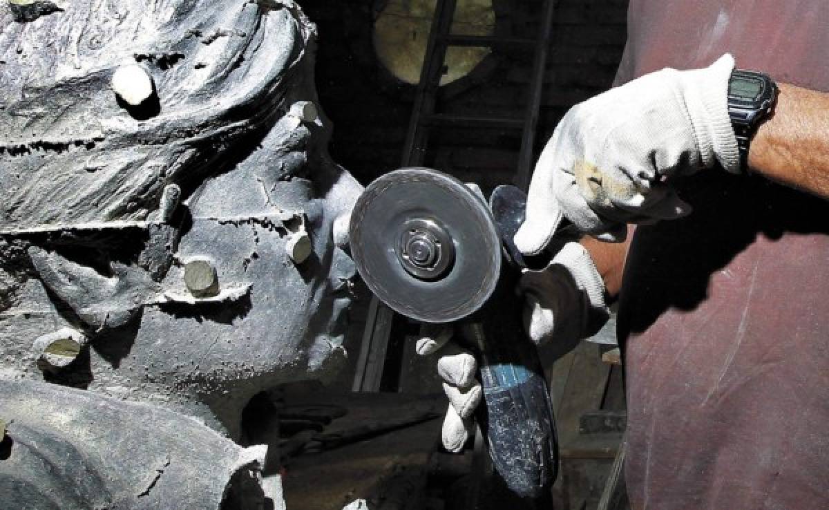 Busto en bronce perpetuará legado de Landaverde