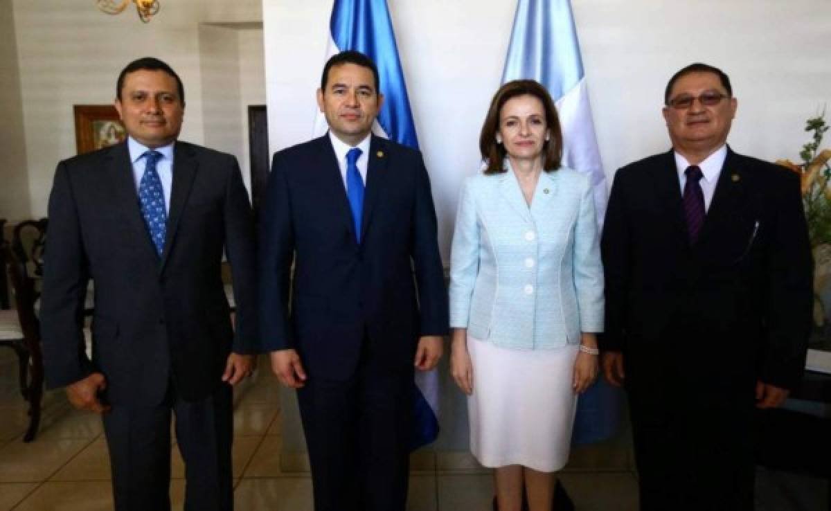 Honduras: Presidente de Guatemala se reúne con Juan Orlando Hernández