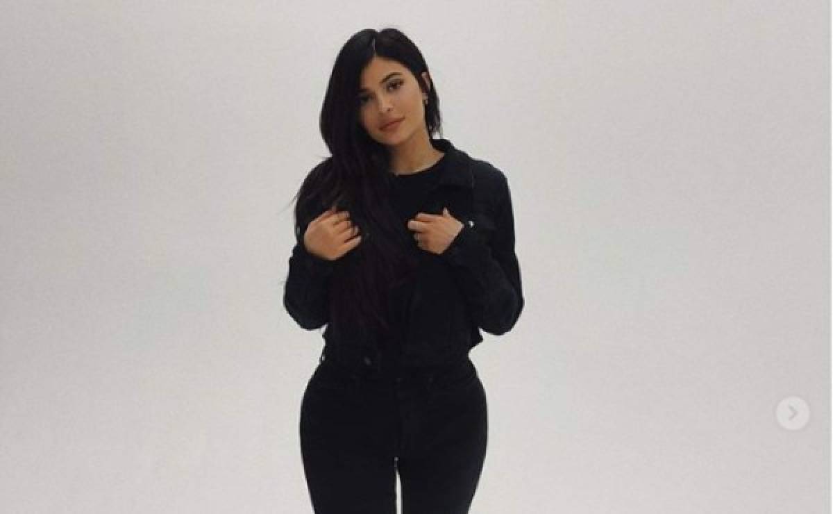 El costoso regalo de Kylie Jenner a un seguidor se vuelve viral en las redes