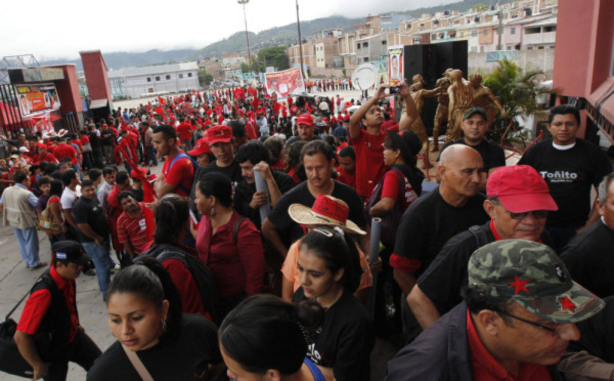 Libre propone conducir a Honduras al socialismo y derogar la constitución