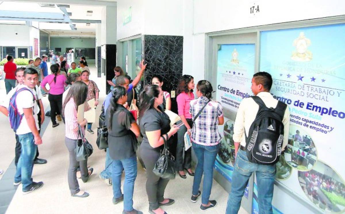 Persiste impago del salario mínimo y de horas extras en Honduras