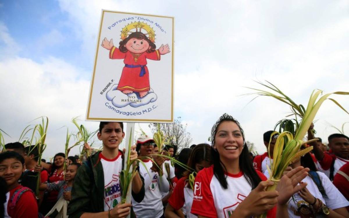 Iglesia pide a los jóvenes no dejarse comprar, no son piezas de subasta