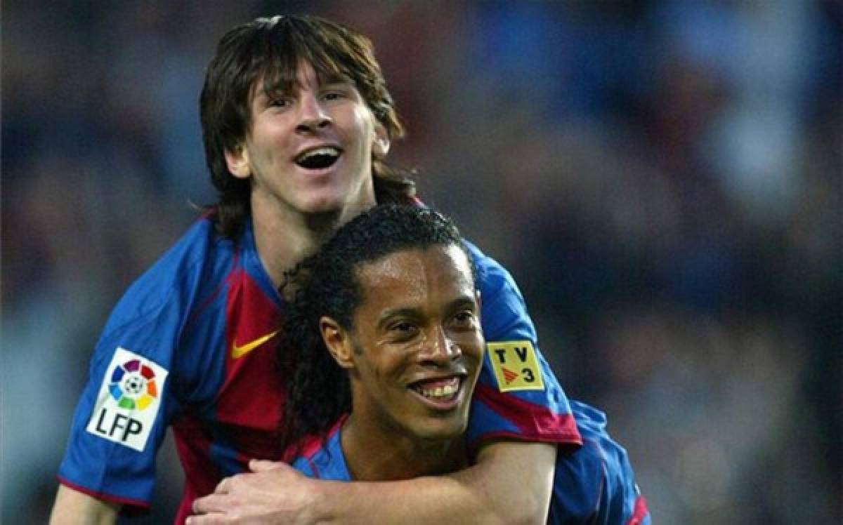 Ronaldinho felicita a Messi por sus 500 goles