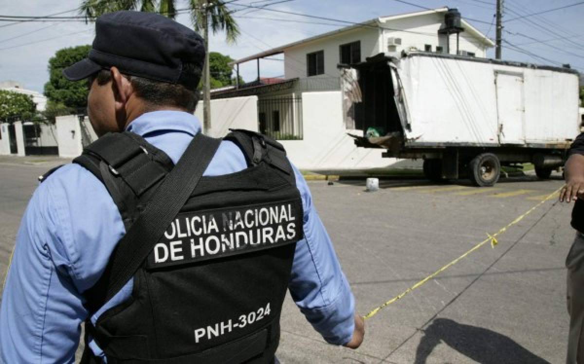 Padre e hijo son asesinados por sujetos en bicicletas