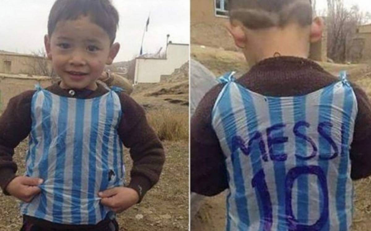 Murtaza Ahmadi, pequeño seguidor de Lionel Messi.