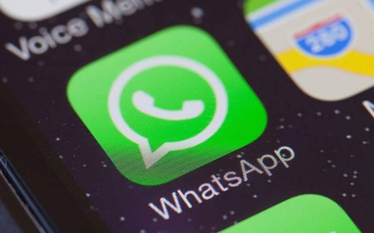 WhatsApp reestablece servicio tras dos horas de falla