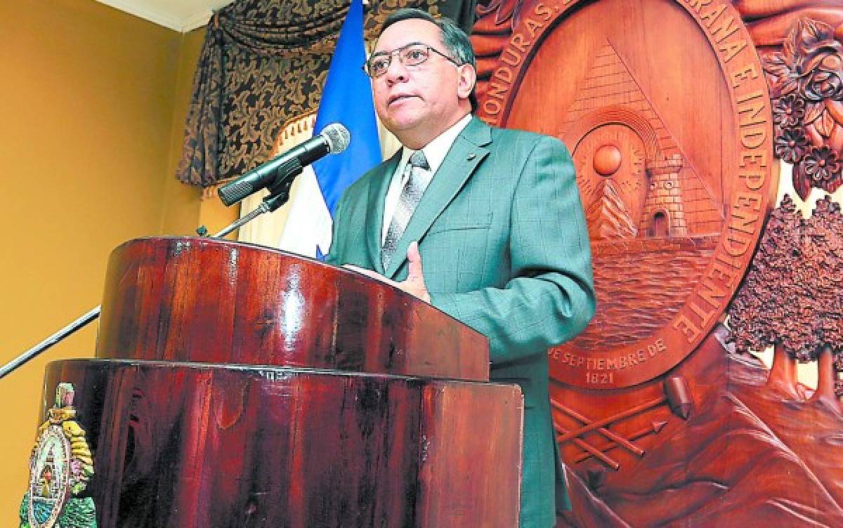 Honduras buscará una solución integral