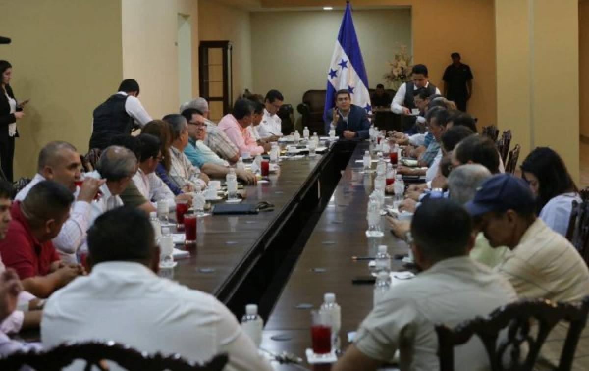 Sectores sugieren buscar a mediador de alto nivel para el diálogo en Honduras