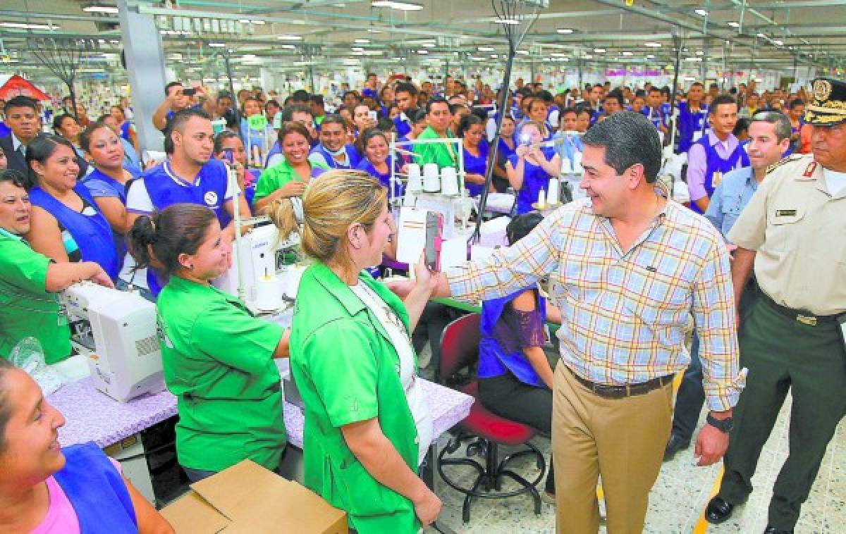 Giro económico y social marca 100 días del presidente de Honduras