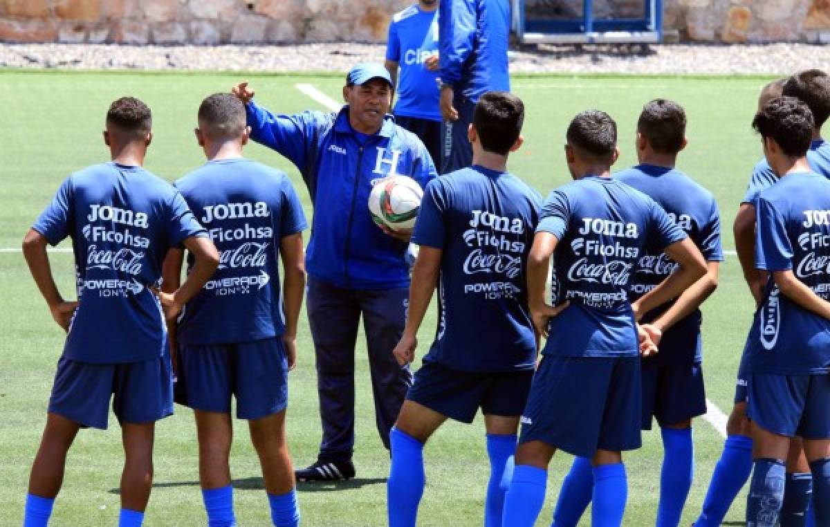 José Valladares, DT de la sub 17: 'Se vale soñar con una final”