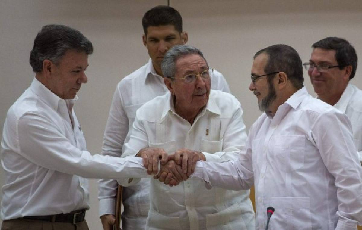 FARC y gobierno colombiano anunciarán el martes sensible acuerdo sobre víctimas