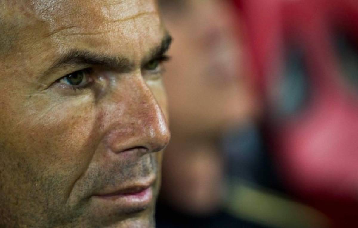 ¿Zidane fuera del Real Madrid? Mourinho sería su sustituto
