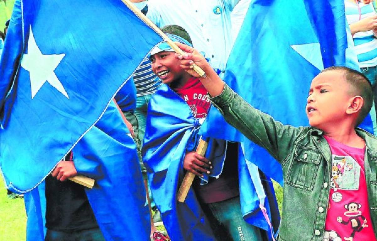 Honduras: Nacionalistas aclaman a JOH para la reelección