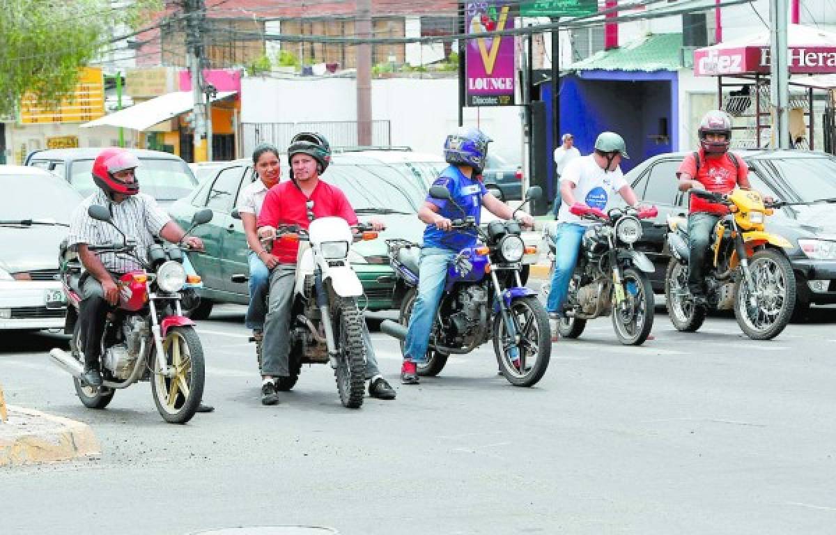 En Honduras hay un vehículo por cada seis personas, según estudio