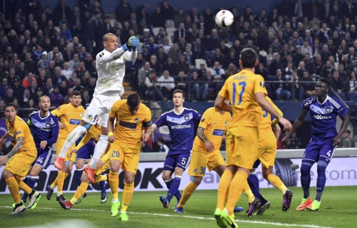 Andy Nájar y Anderlecht gana y pasa a cuartos de final de la Europa League