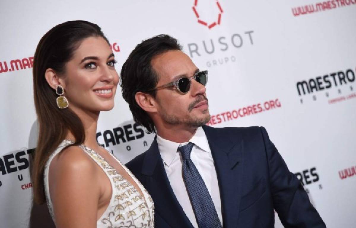 Marc Anthony presenta a su nueva novia de 21 años