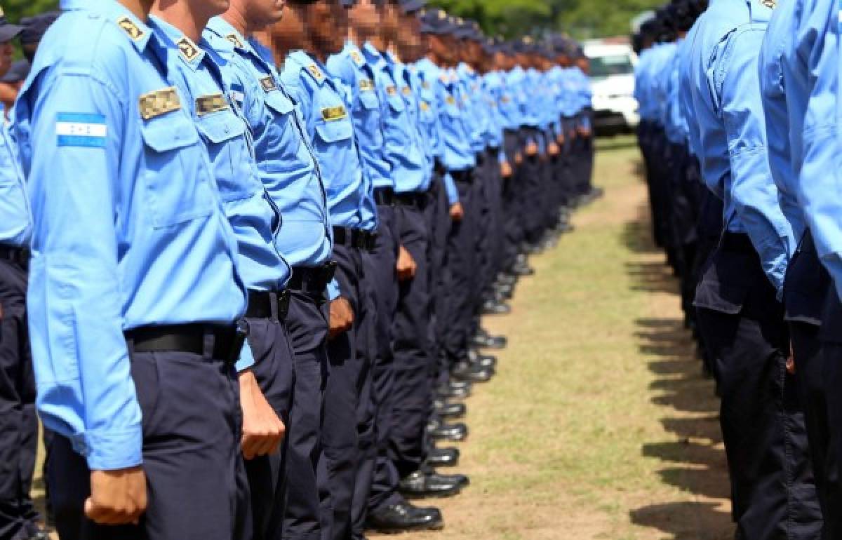 Hasta un capellán y un músico se van en nuevo remezón de la Policía