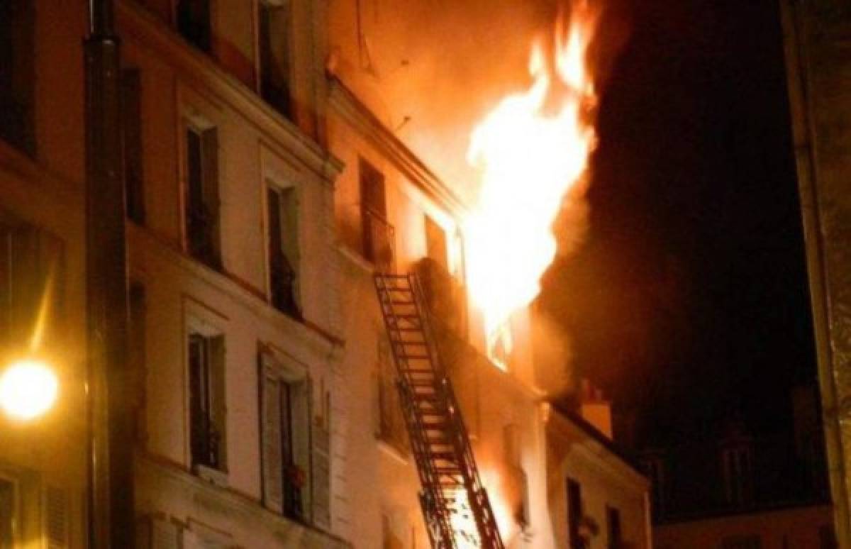Ocho muertos en incendio en edificio de París