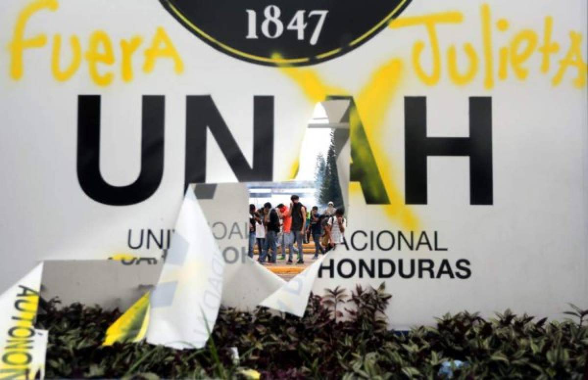 UNAH suspende clases por segundo día consecutivo y la crisis continúa