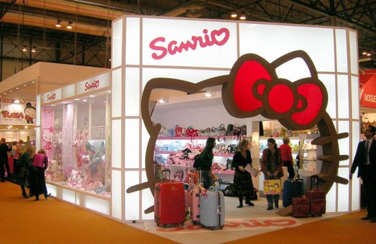 Revelan la verdadera identidad de Hello Kitty