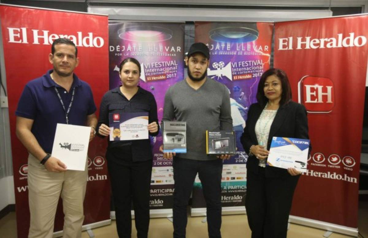 Ganadores del VI Festival de Cortos reciben sus premios