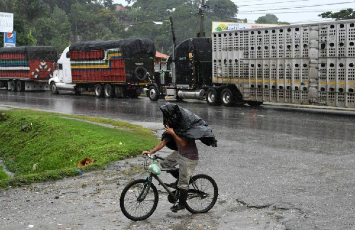 Continúa alerta verde por lluvias y frío en varios departamentos de Honduras