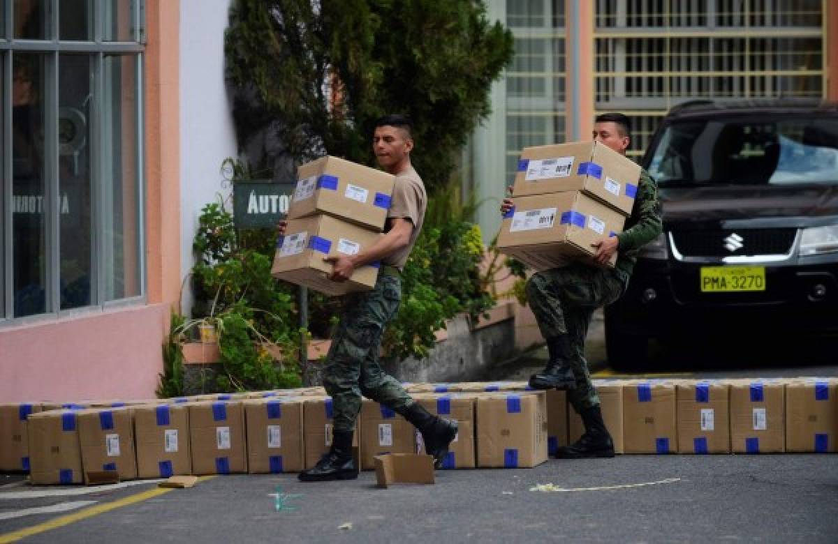 Correa saluda la participación Unasur en la elección general del domingo