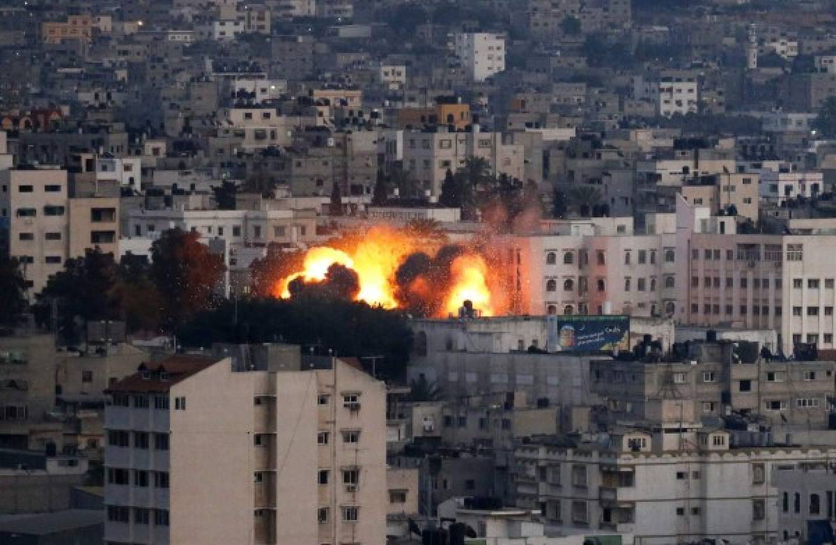 Israel intensifica ataques en Gaza y deja 14 muertos