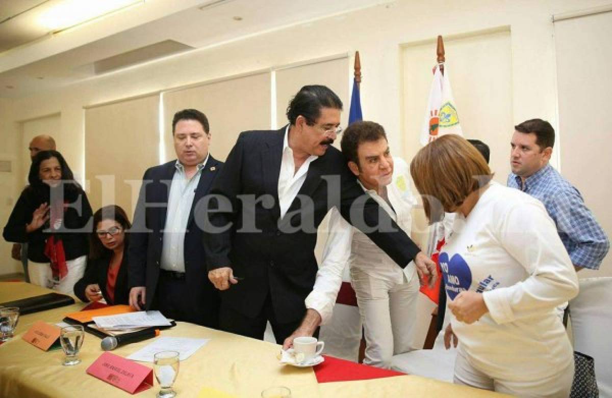 Nasralla y Eva Fernández se pelean por una silla durante conferencia de la alianza opositora