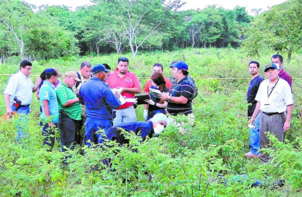 Cinco disparos tenía el cuerpo del periodista hondureño Herlyn Espinal