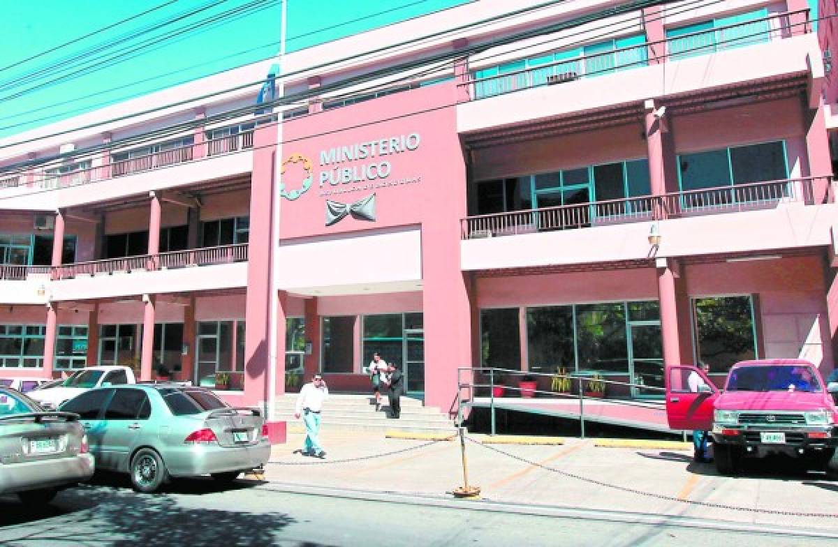 Exsecretaria de Salud se benefició con licitaciones