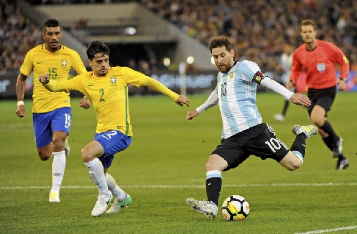 Lionel Messi celebra sus 30 años con 30 hitos de su carrera