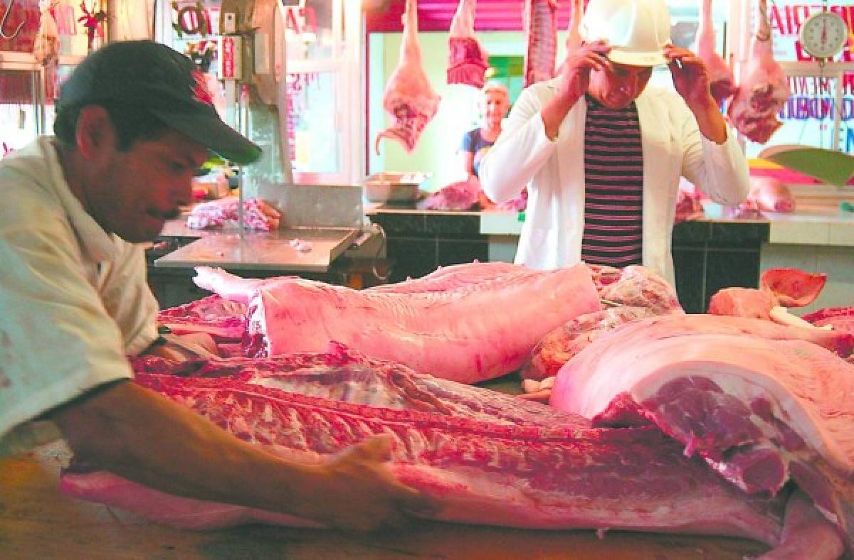 Honduras importa 38 millones de libras de carne de cerdo