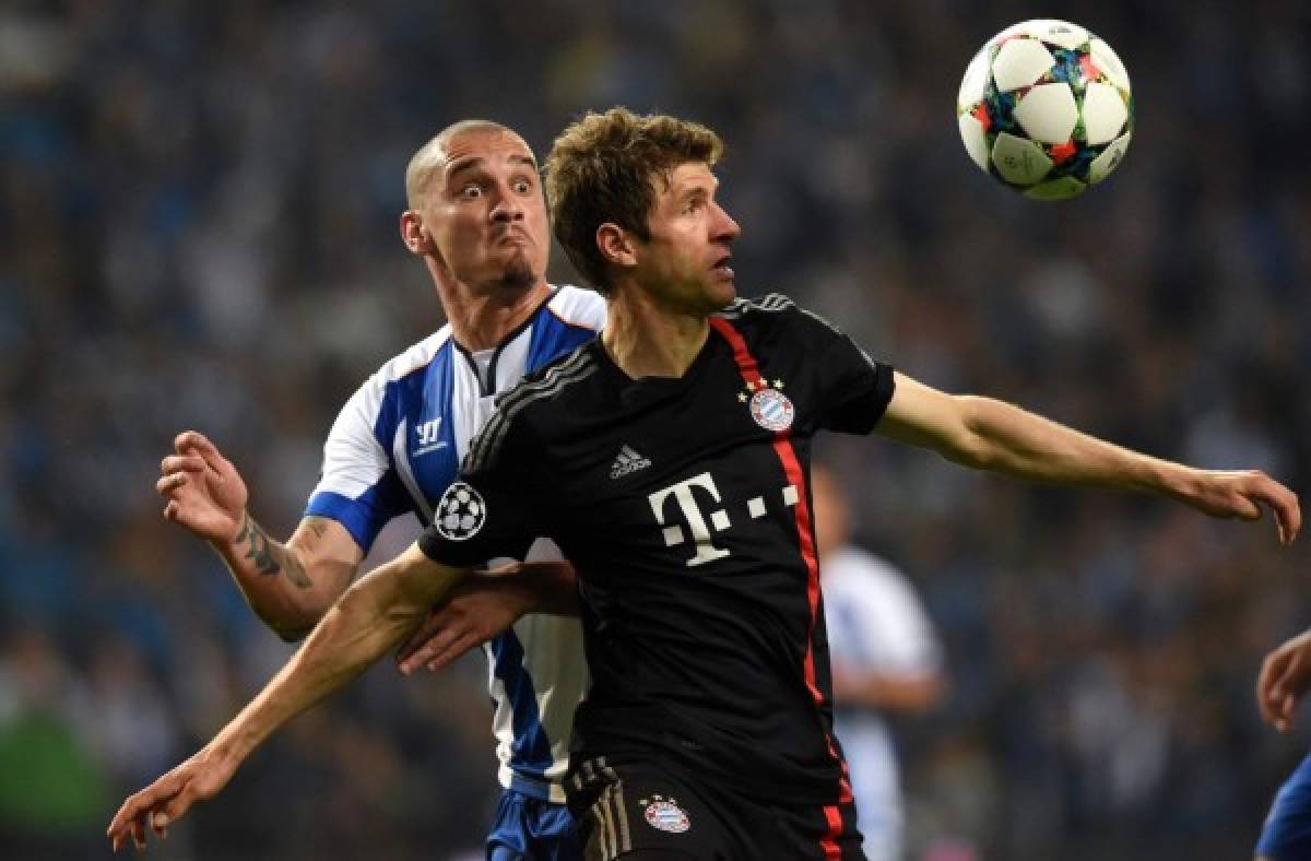 Bayern pierde en Oporto lastrado por errores defensivos