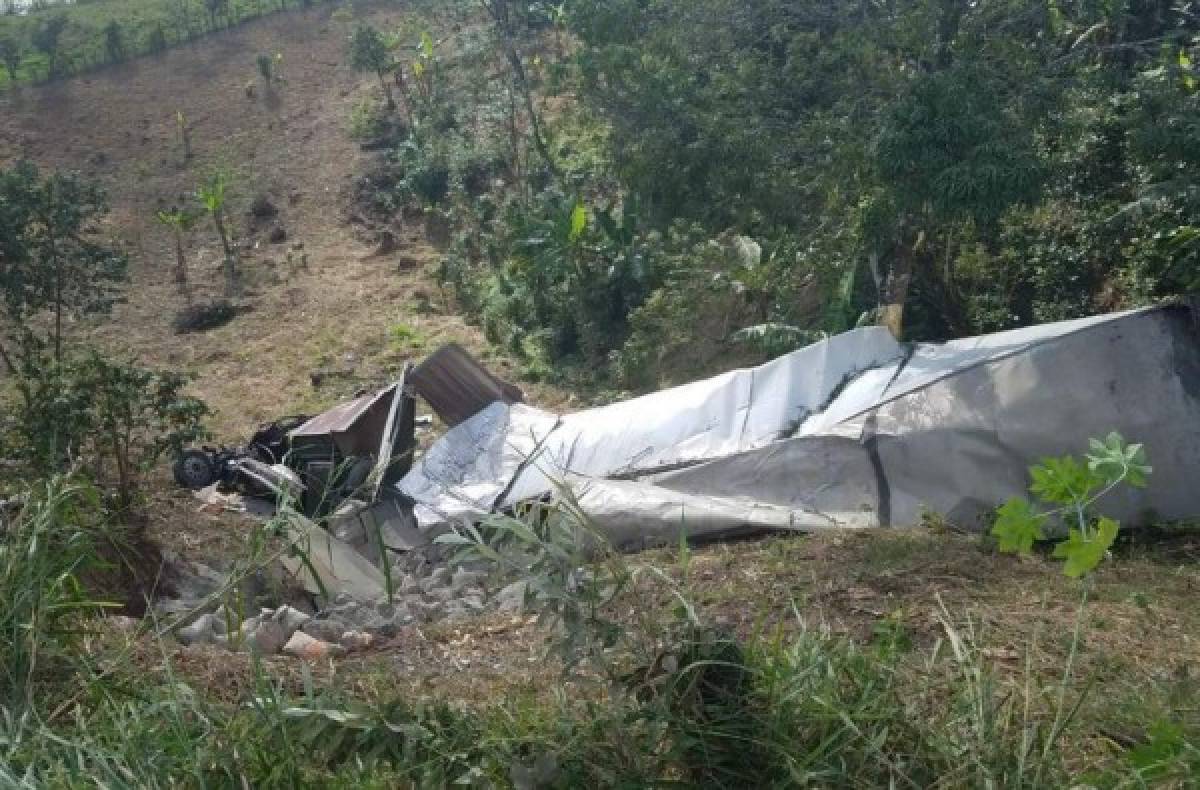 Cinco aparatosos accidentes en menos de 24 horas dejan dos muertos y heridos en Honduras