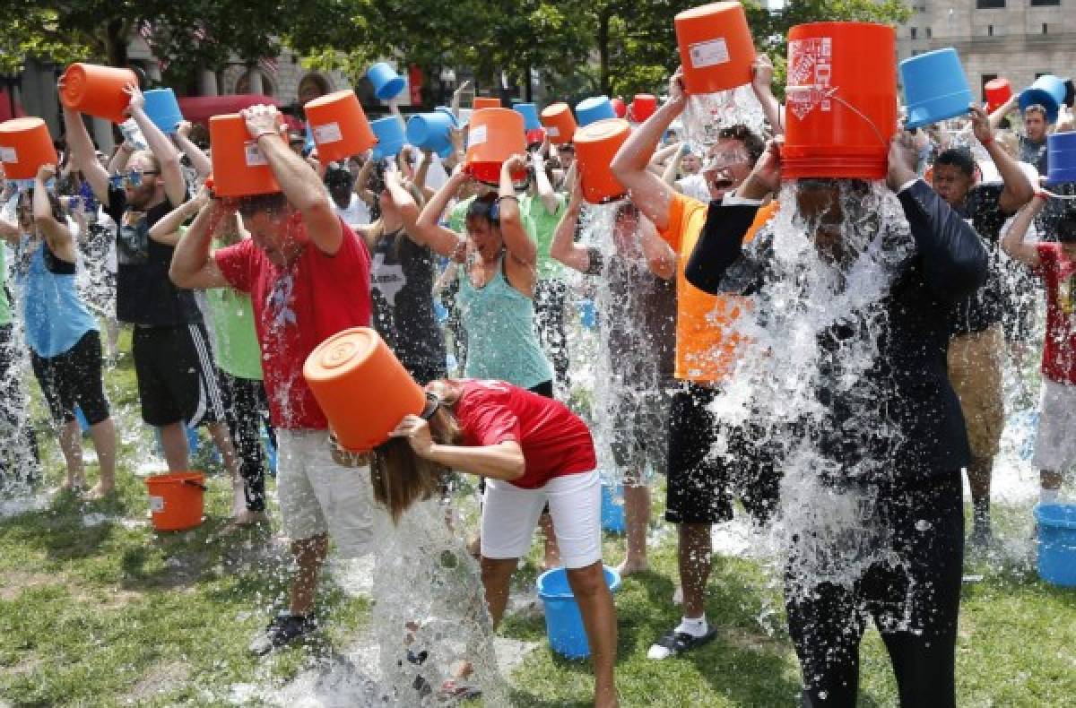 Ice Bucket Challenge ha desperdiciado unos 19 millones de litros de agua