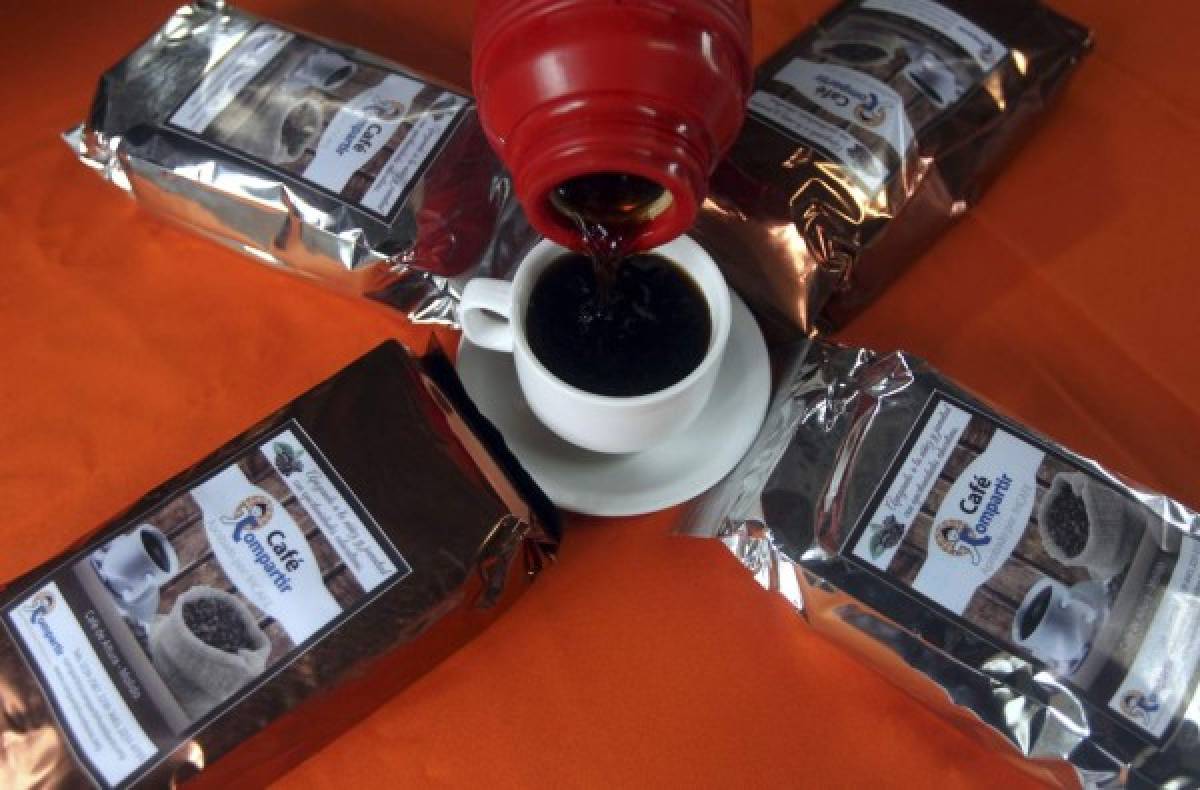 En Asociación Compartir cultivan la solidaridad a través del grano de café