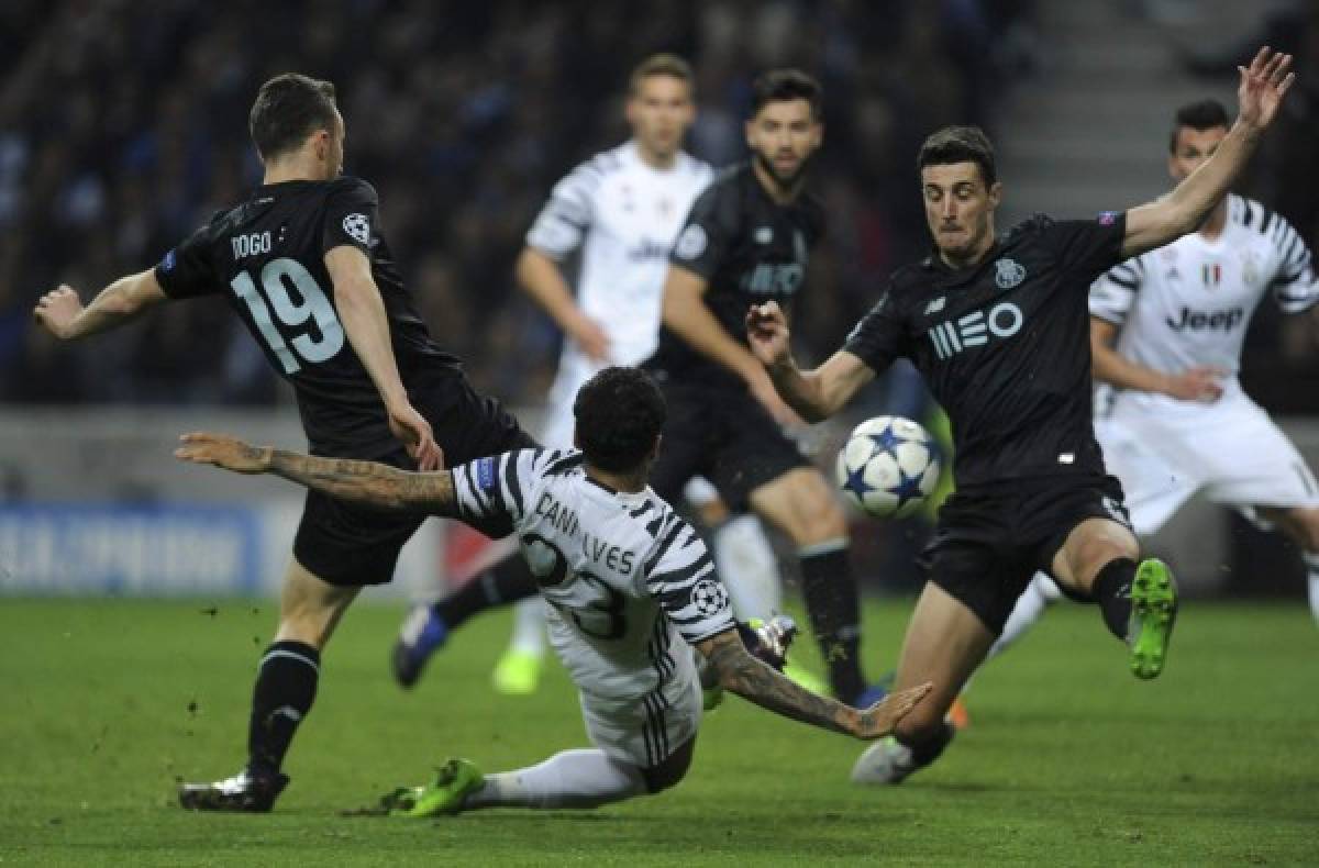 La Juventus vence 2-0 al Oporto y encarrila su pase a cuartos